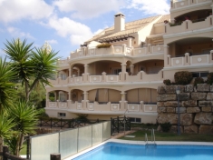 Appartement Elviria € 390.000,-