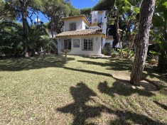 Villa Calahonda € 890.000,-