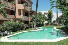 Appartement op de begane grond Lomas del Marbella Club € 599.000,-