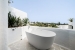 AVXADP1594_77246_V0_4604.jpg